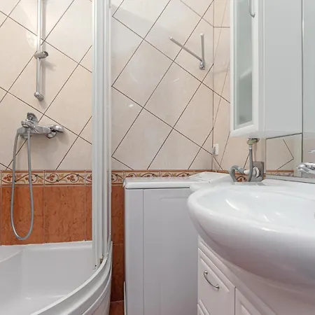 Sanja B4+1 Apartment