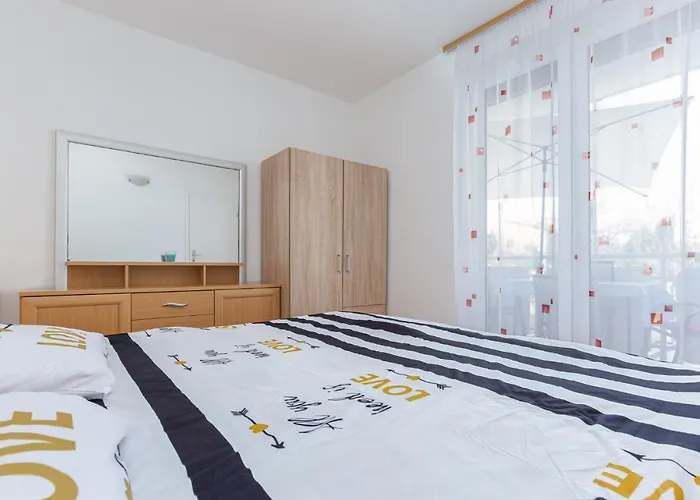 Sanja B4+1 Apartman Poreč